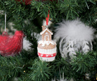 Christmas Cupcake Decoration - Gingerbread House