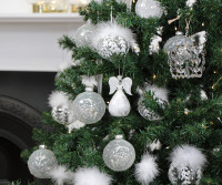 Set 2 Frosted Mistletoe Glass Tree Decorations