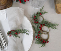 Set 4 Holly Berry Napkin Rings