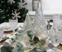 Medium Estella Glass Christmas Tree Light