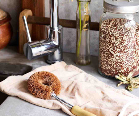 Kitchen Dish Brush - Natural Coconut Bristles