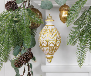 Peregrine Gold Spindle Christmas Tree Bauble