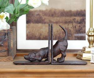 Set 2 Tracker Hound Dog Bookends