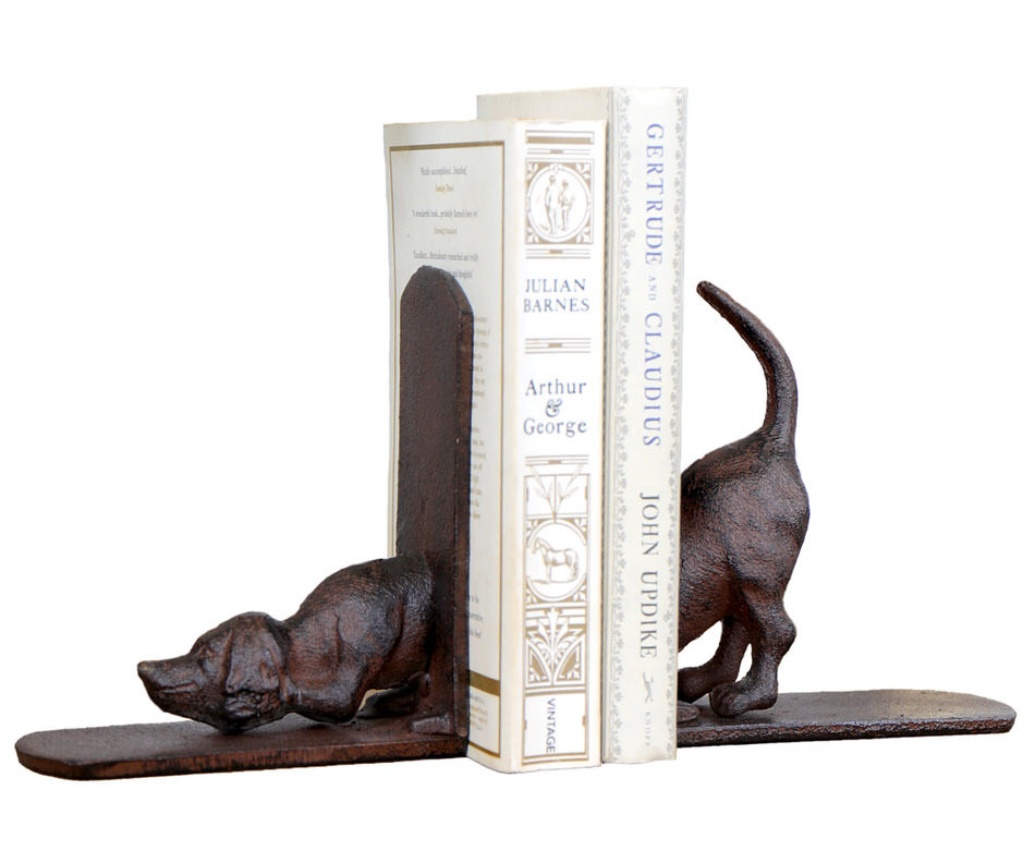 Set 2 Tracker Hound Dog Bookends