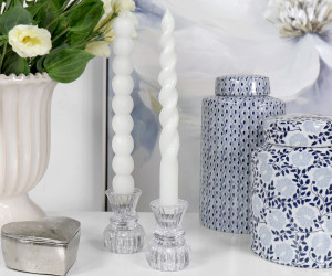 Set of 4 Flair White Candles