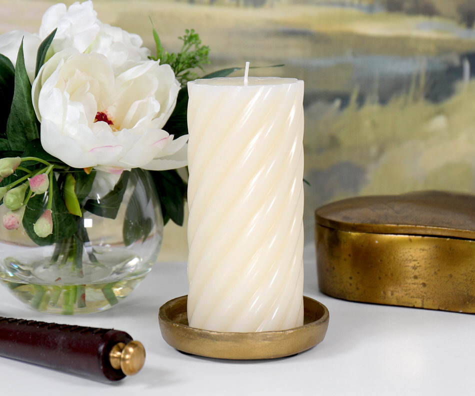 Large Ivory Twist Pillar Candle