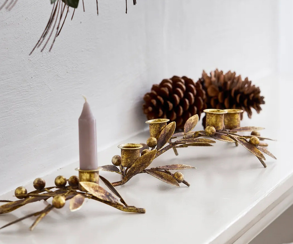 Large Gold Mistletoe Candle Holder