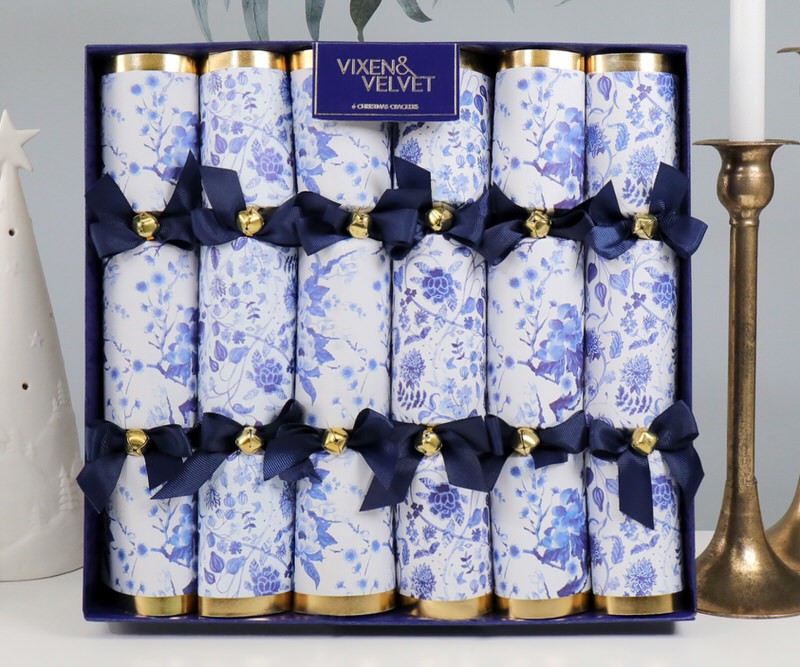 Set 6 Luxury Hamptons Christmas Crackers Shop by colour