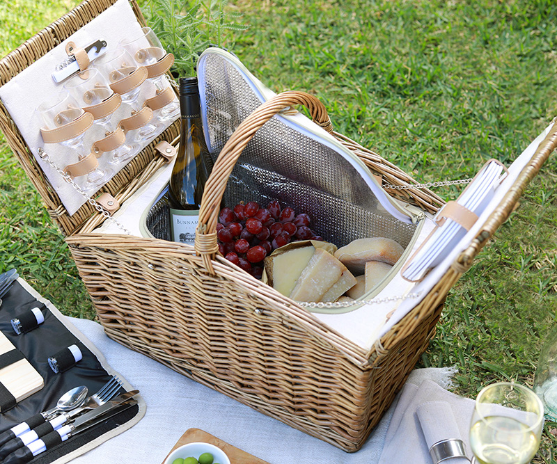 Richmond 4 Person Picnic Basket