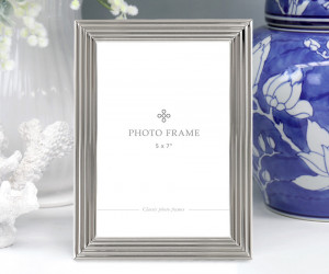 Chadstone Ribbed Silver Photo Frame 5x7