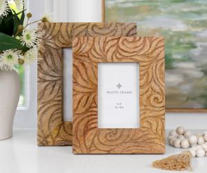 Pallas Carved Mango Wood Frame 4x6