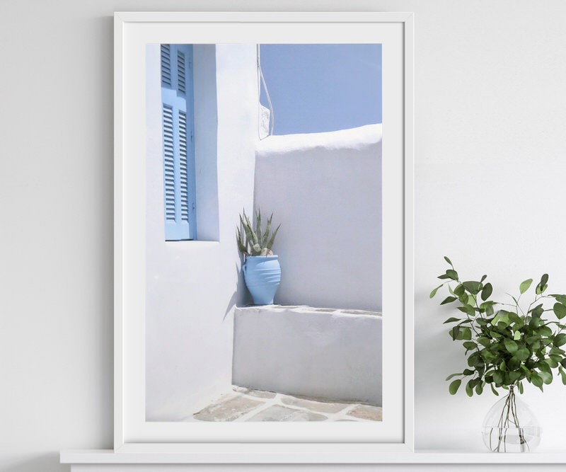 Wall Art Online - A range of prints with a Hamptons feel.