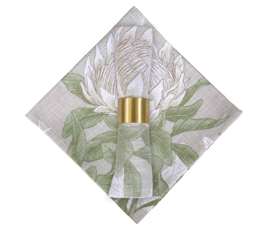 Set 4 Pandora White Protea Napkins