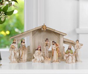 Silent Night Nativity Set and Stable Scene - Ivory