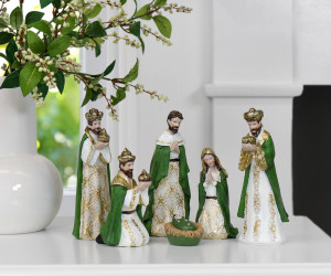 Gloria Green & Gold Green Nativity Set