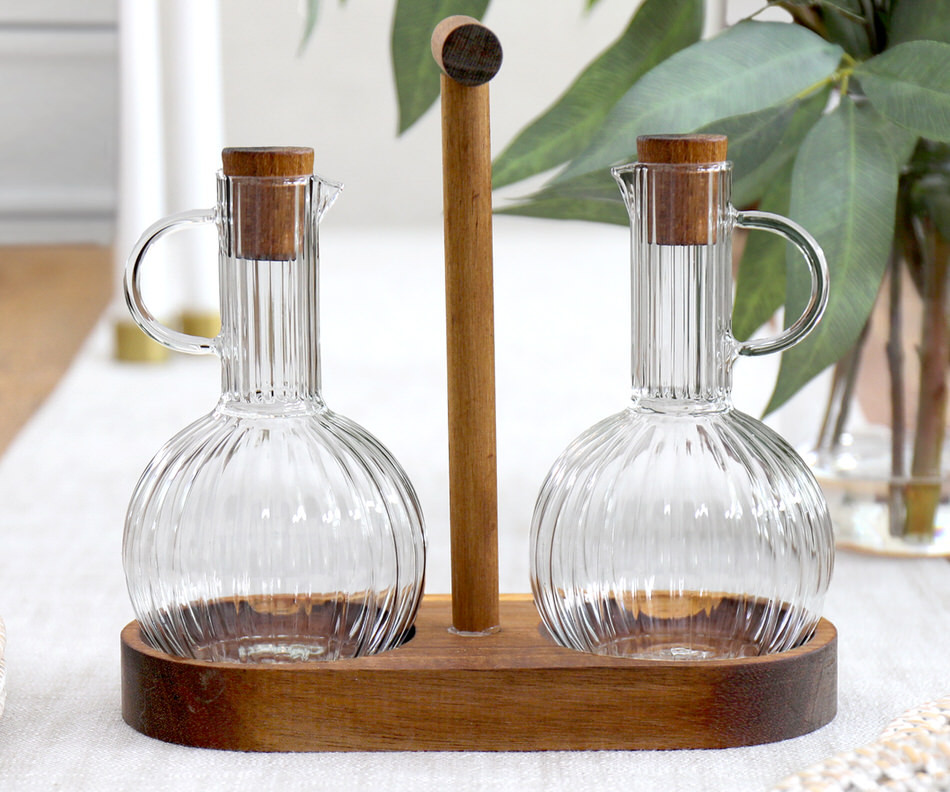 Set 2 Balmoral Glass Oil & Vinegar Bottles