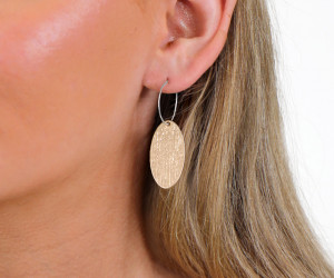 Finneas Gold Oval Hoop Earrings