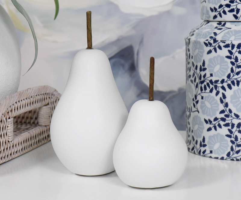 Set 2 White Ceramic Pears