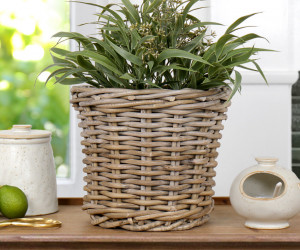 Large Amalfi Rattan Planter Basket