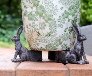 Set 3 Peter Rabbit Pot Feet