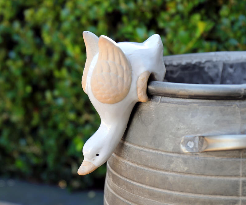 Snowy the Duck Pot Hanger