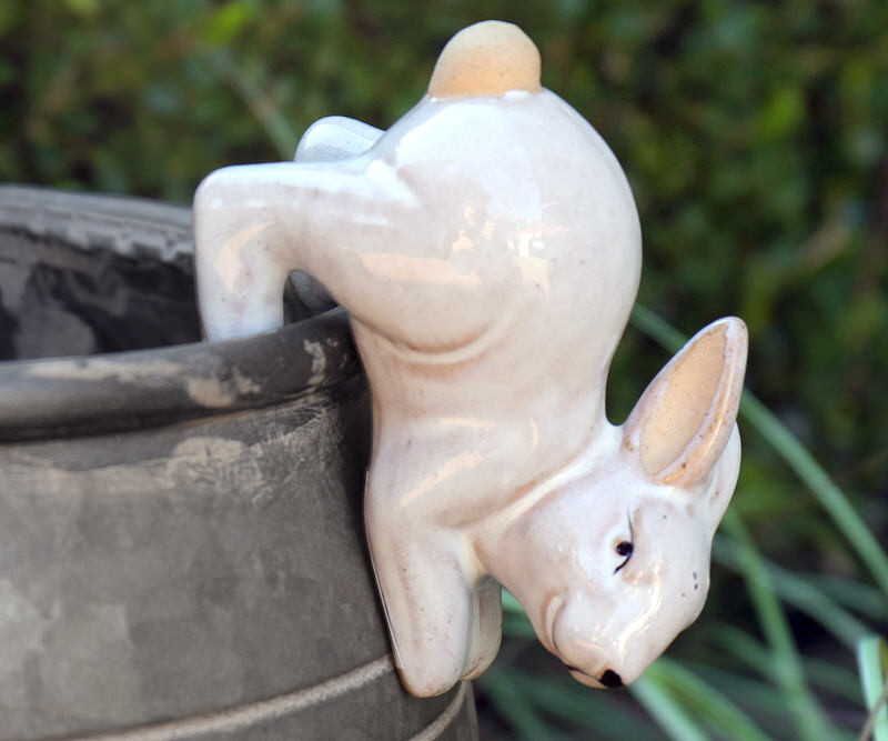 Coco White Rabbit Pot Hanger