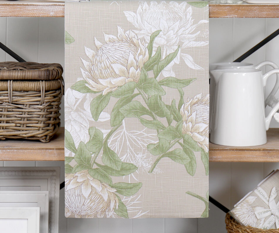 Pandora White Protea Table Runner