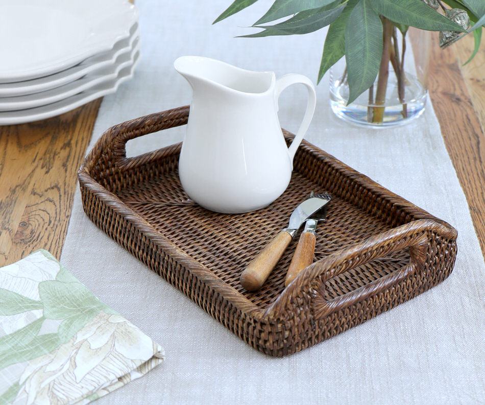 Small Bayview Brown Rattan Tray