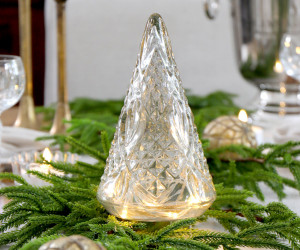 Medium Estella Glass Christmas Tree Light