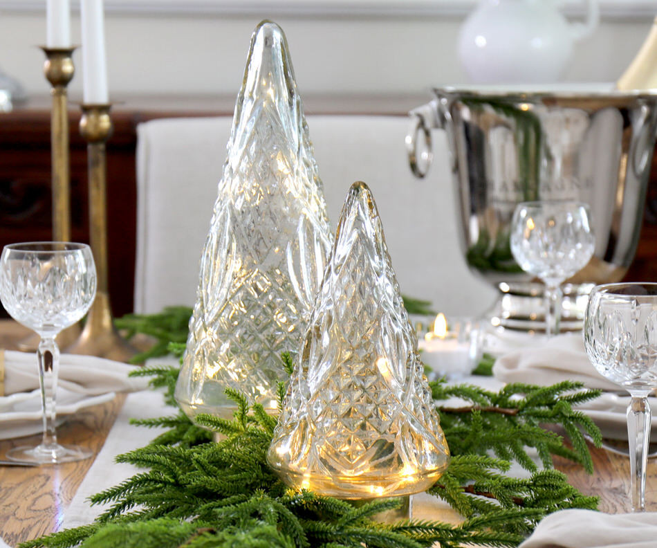 Large Estella Glass Christmas Tree Light