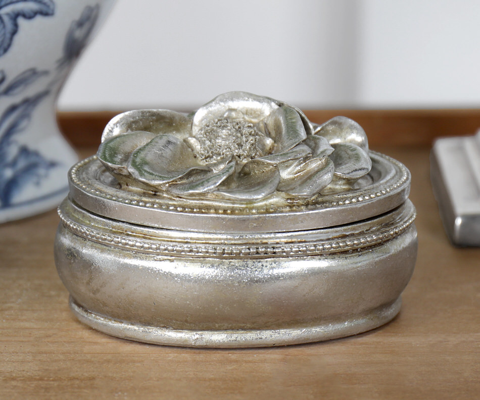 Gardenia Antique Silver Trinket Box