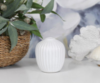 Medium Sidcup Fluted White Bud Vase