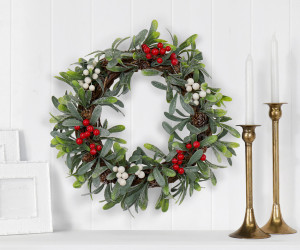 Mistletoe & Holly Christmas Wreath 35cm