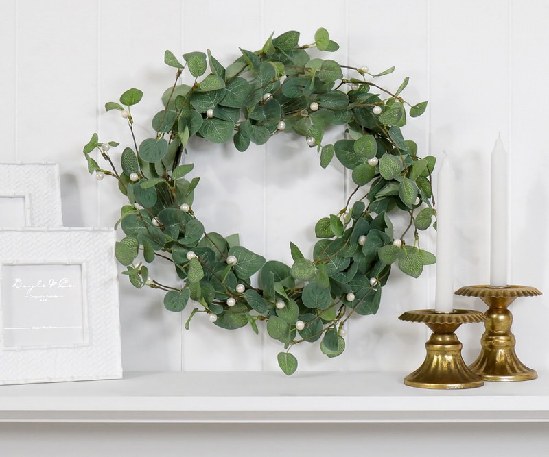 Harper White Berry Wreath - Small